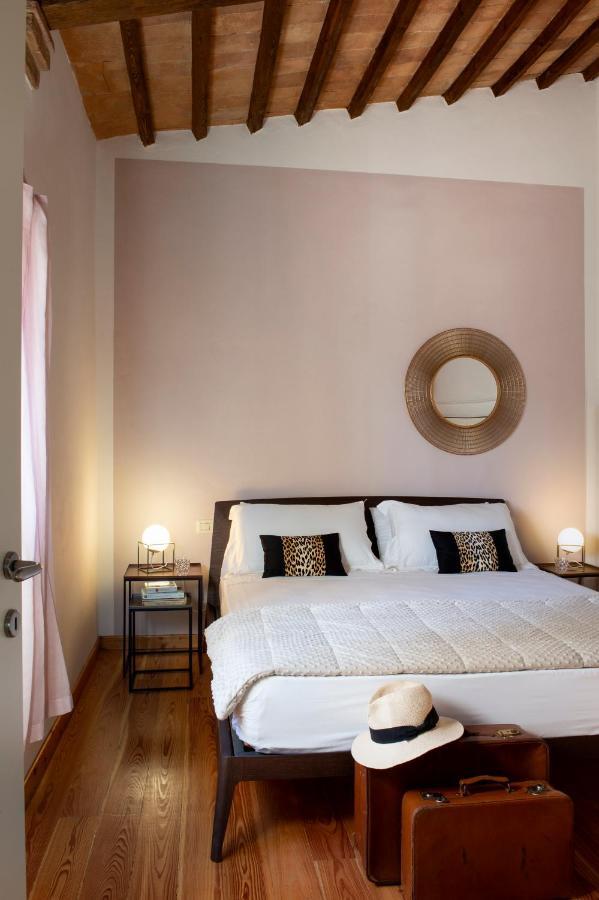 Porta Castellana B&B - Apartment Монтальчино Экстерьер фото